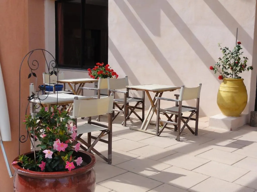 Hotel L'Hacienda Châteauneuf-lès-Martigues
