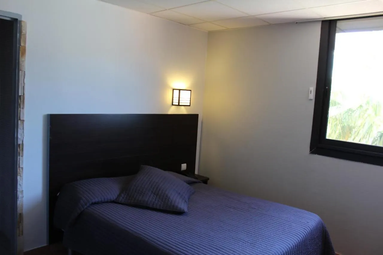 Hotel L'Hacienda Chateauneuf-les-Martigues